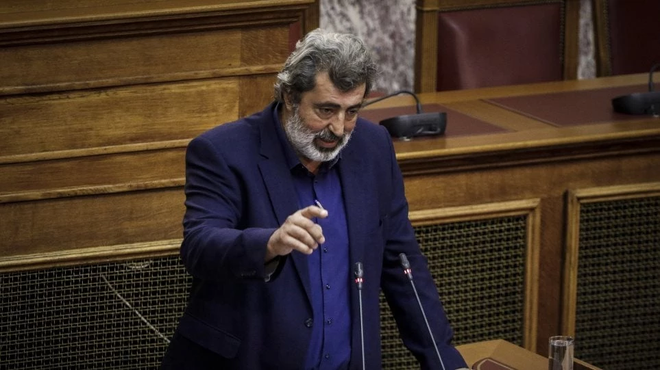 Με… ριγέ στολές απειλεί την αντιπολίτευση ο Πολάκης από το βήμα της Βουλής